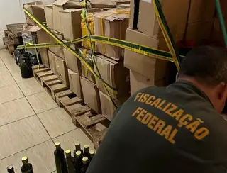 Ministério da Agricultura apreende 6 mil garrafas de azeite de oliva falso e 28 toneladas de feijão com impurezas em SP