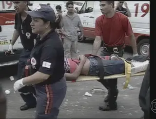 Passagem do RBD por São Paulo em 2006 teve tumulto e morte de três pessoas; relembre