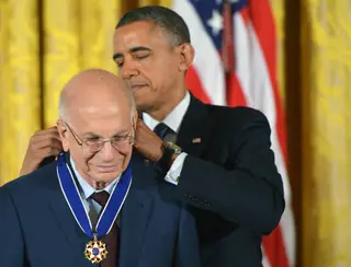 Daniel Kahneman, vencedor do Nobel de Economia, morre aos 90 anos