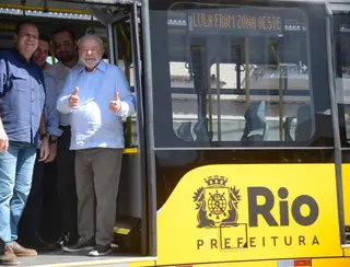 Rio de Janeiro tem mais de 2,8 mil ônibus vandalizados em um ano