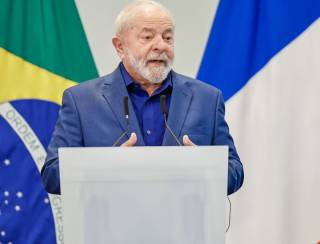 Lula diz que forças políticas da França 'se uniram contra o extremismo'