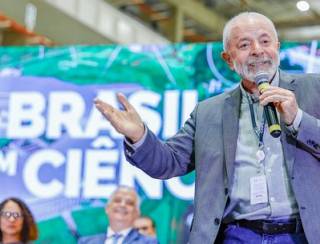 Com ida de Lula à Bolívia, governo negocia medida para baratear importação de gás pelas empresas