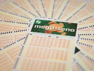 Mega-Sena pode pagar R$ 61 milhões nesta terça-feira