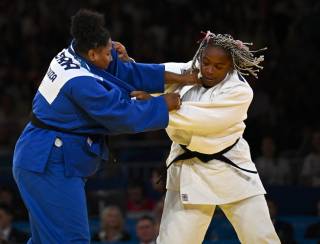 Beatriz Souza vence francesa no judô e disputa ouro com israelense