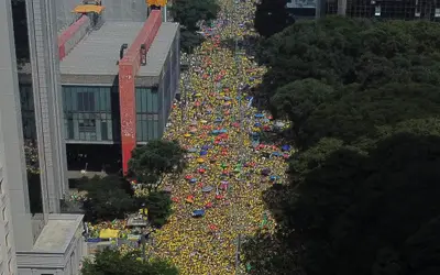 No ápice, ato de Bolsonaro na Paulista teve 185 mil pessoas, diz levantamento de pesquisadores da USP