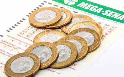Mega-Sena acumula e vai pagar R$ 6 milhões