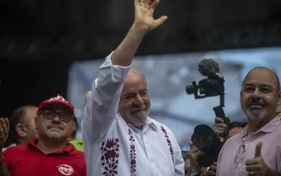Lula participa de evento do Dia do Trabalhador em São Paulo