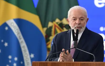 Pesquisa Quaest de 8 de maio sobre avaliação do trabalho de Lula por segmentos