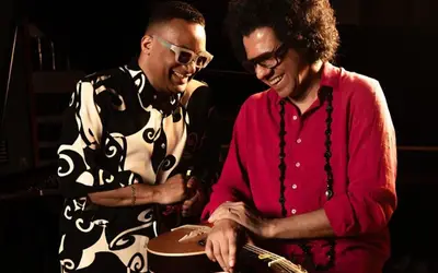 Hamilton de Holanda lança álbuns com o grupo venezuelano C4 Trio e com o pianista cubano Gonzalo Rubalcaba