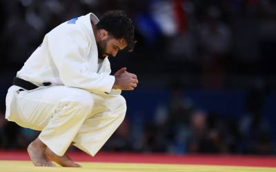 Judô: Rafael Macedo vence 3 lutas, mas deixa escapar o bronze em Paris