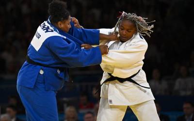 Beatriz Souza vence francesa no judô e disputa ouro com israelense