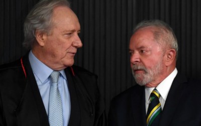 Lula se reúne com Lewandowski nesta quinta para debater PEC da Segurança Pública